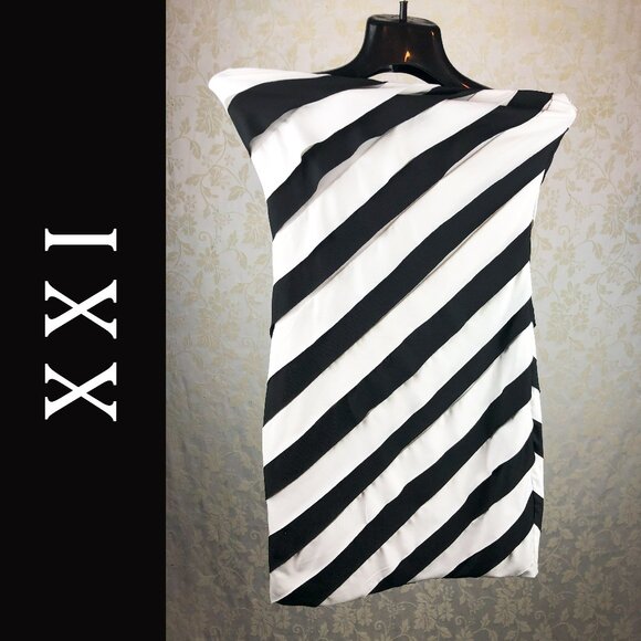 Strapless black and white diagonal striped layered mini dress with halter option - Picture 1 of 5